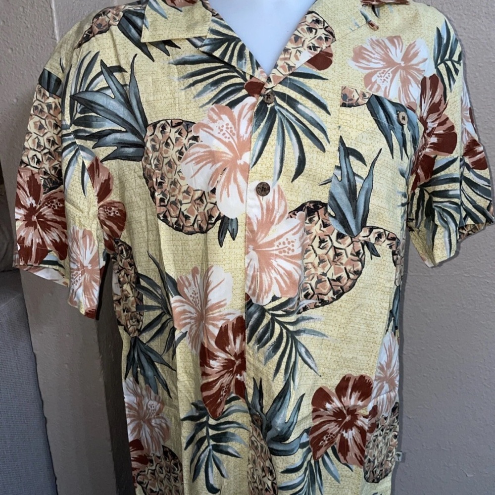New Island Shores Hawaiian Shirt Hawthorne Yellow Pineapple Size Large